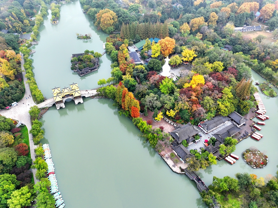 瘦西湖風(fēng)景區(qū)初冬美景。孟德龍攝