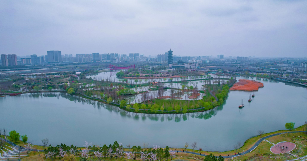 揚(yáng)州三灣公園濱水綠道