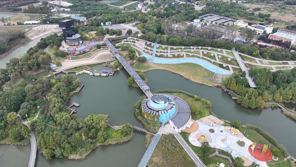 揚(yáng)中市濱江公園是江蘇首個(gè)“零碳公園”。鎮(zhèn)江市委網(wǎng)信辦供圖